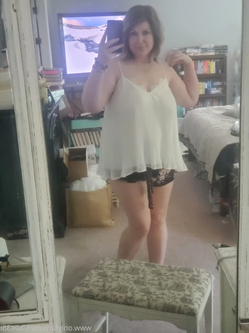 BEE [ bee88i ] Onlyfans leaked photo 13466084 on Hotleaks.tv