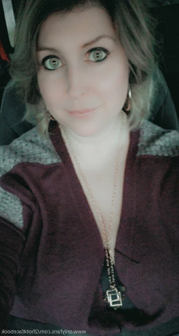 BEE [ bee88i ] Onlyfans leaked photo 15266294 on Hotleaks.tv