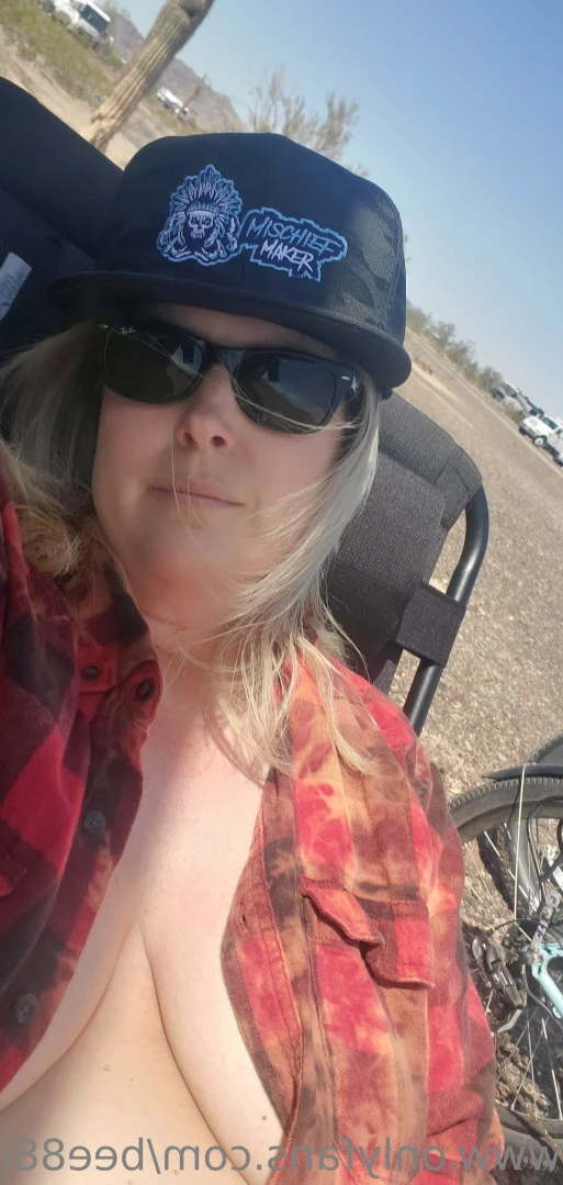 BEE [ bee88i ] Onlyfans leaked photo 15267734 on Hotleaks.tv