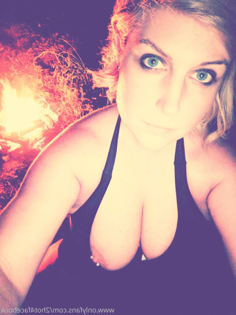BEE [ bee88i ] Onlyfans leaked photo 16264242 on Hotleaks.tv