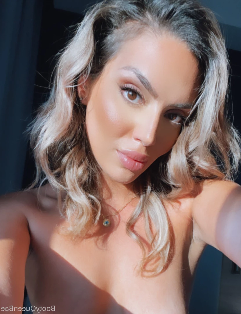 araqueenbae [ bootyqueenbae ] Onlyfans leaked photo 6069632 on Hotleaks.tv