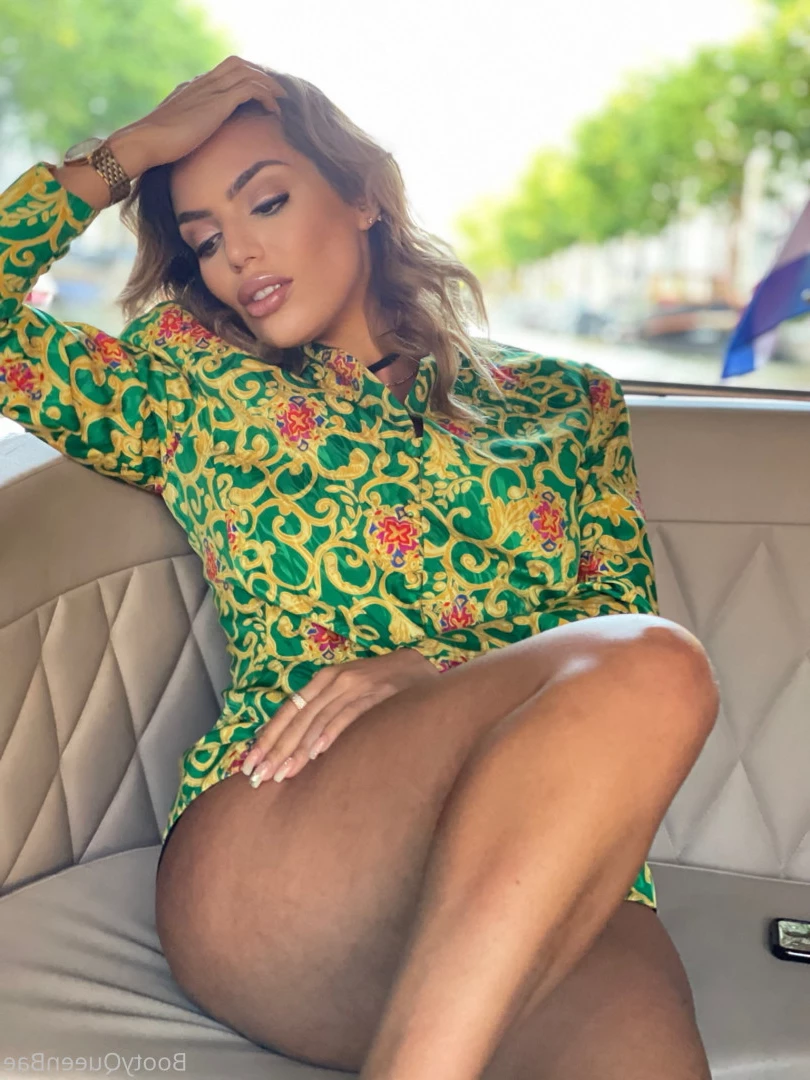 araqueenbae [ bootyqueenbae ] Onlyfans leaked photo 6069693 on Hotleaks.tv