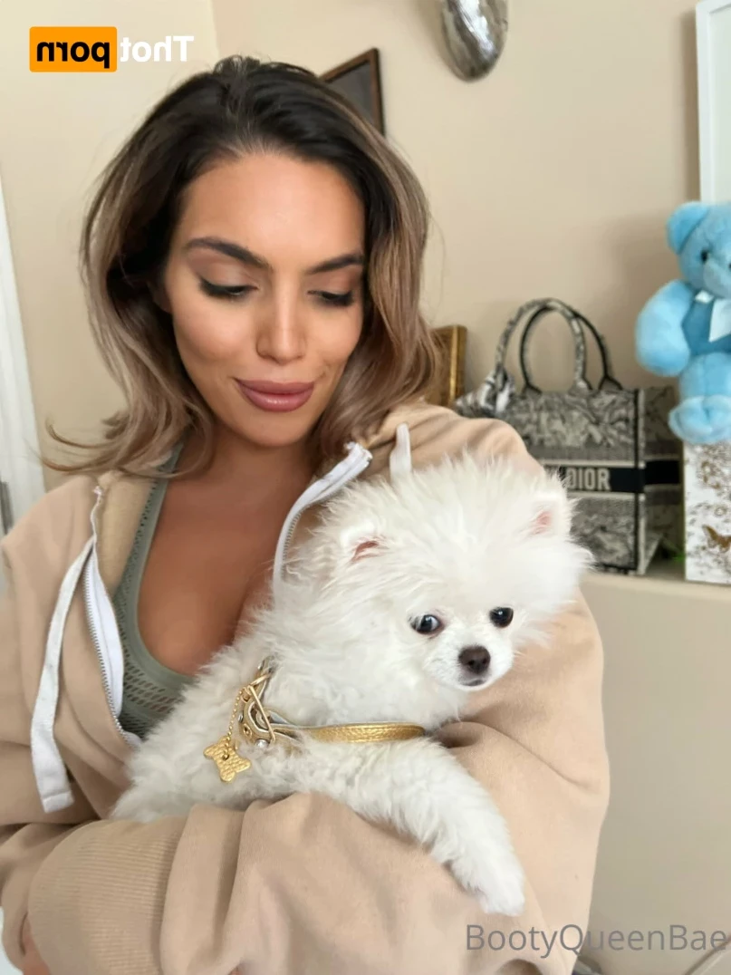 araqueenbae [ bootyqueenbae ] Onlyfans leaked photo 14578043 on Hotleaks.tv