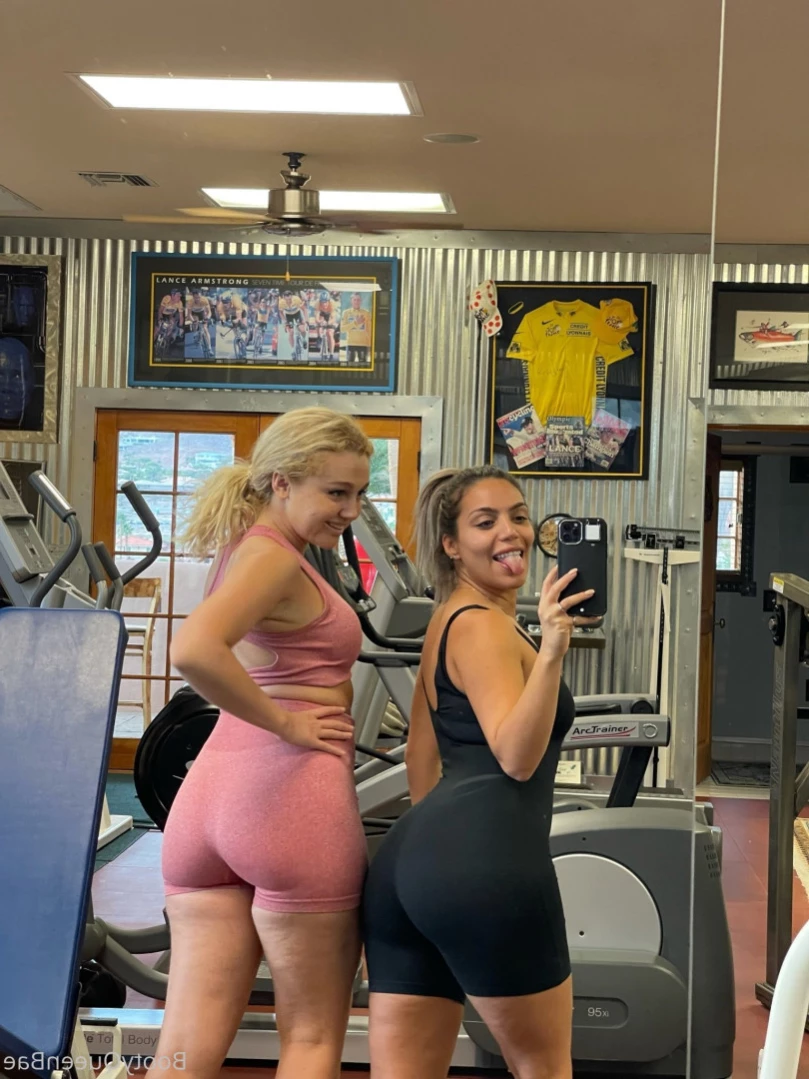 araqueenbae [ bootyqueenbae ] Onlyfans leaked photo 15259461 on Hotleaks.tv