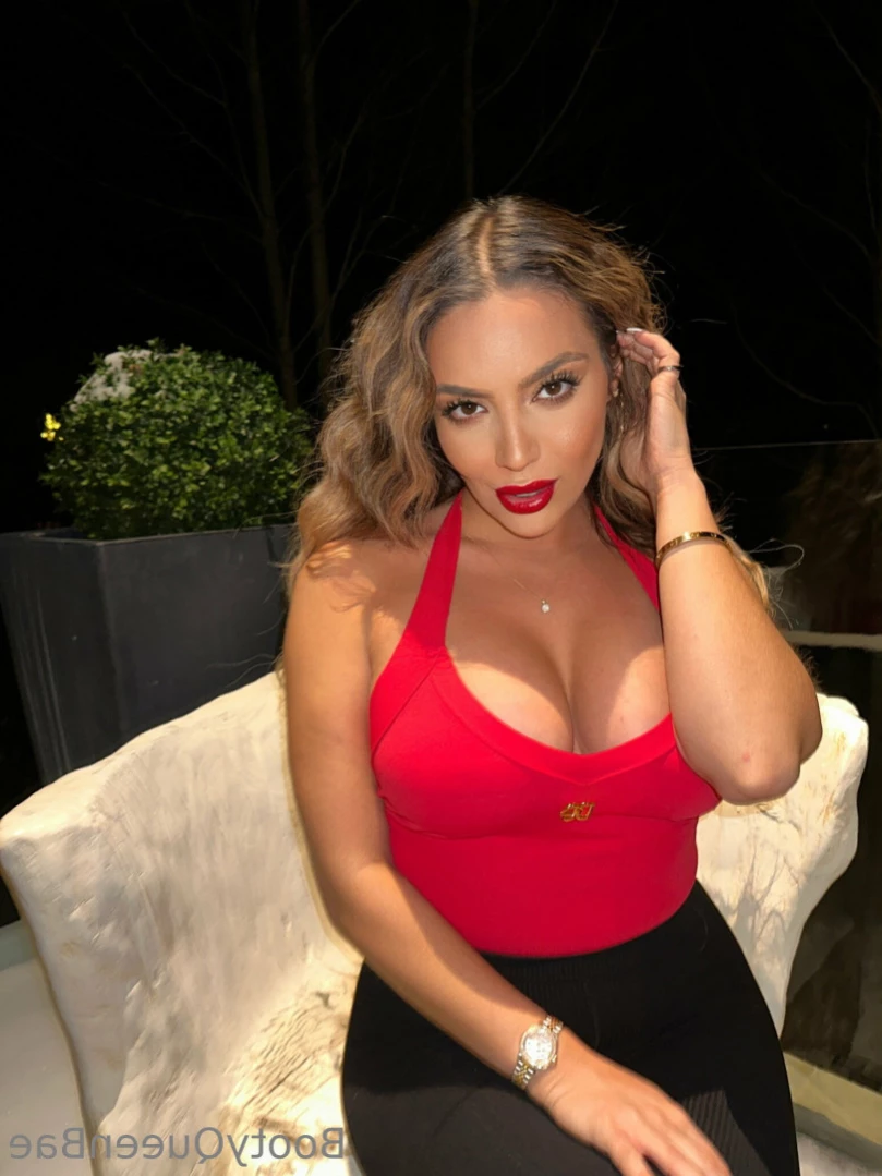 araqueenbae [ bootyqueenbae ] Onlyfans leaked photo 15259699 on Hotleaks.tv