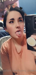 15850021