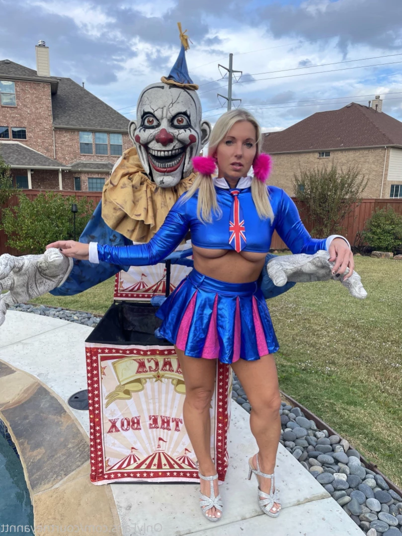 CourtneyAnn [ courtneyanntt ] Onlyfans leaked photo 13256066 on Hotleaks.tv