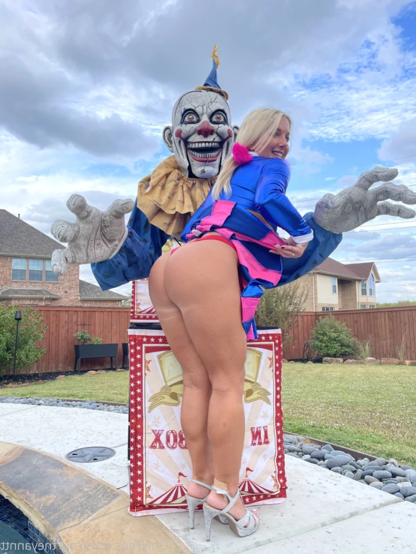 CourtneyAnn [ courtneyanntt ] Onlyfans leaked photo 15911564 on Hotleaks.tv