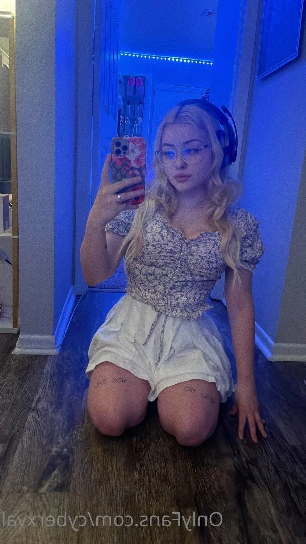 Val ♡ [ cyberxval ] Onlyfans leaked photo 2196701 on Hotleaks.tv