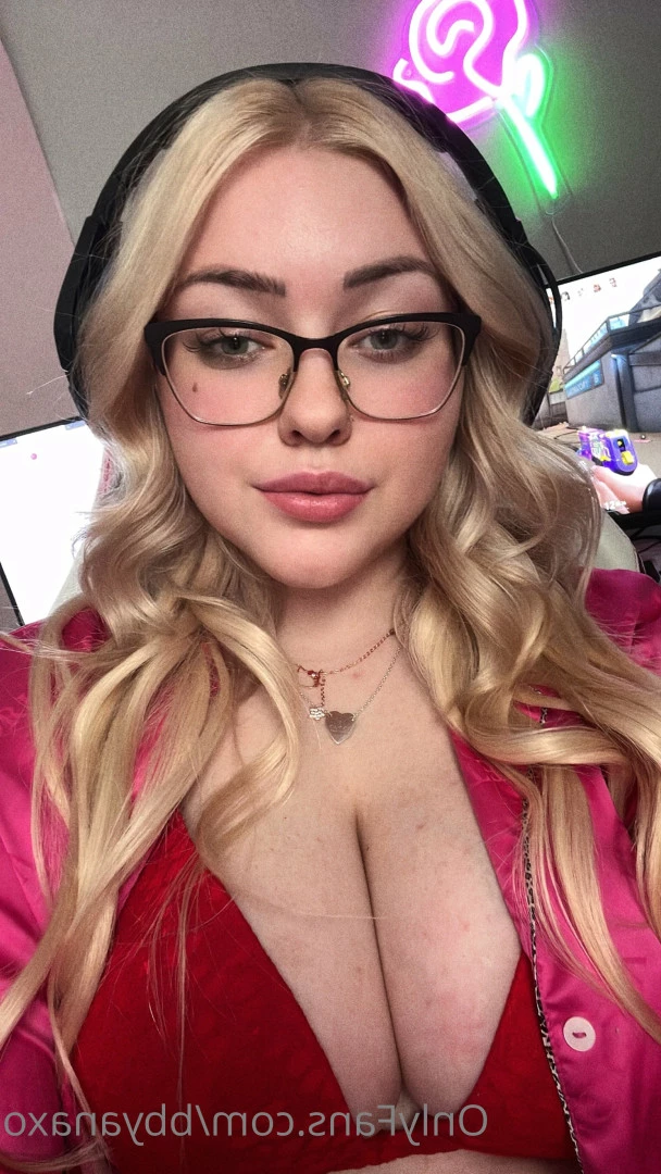 Val ♡ [ cyberxval ] Onlyfans leaked photo 9820321 on Hotleaks.tv