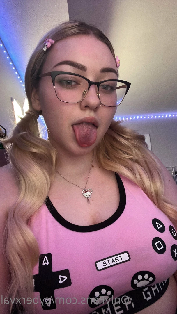 Val ♡ [ cyberxval ] Onlyfans leaked photo 9821118 on Hotleaks.tv