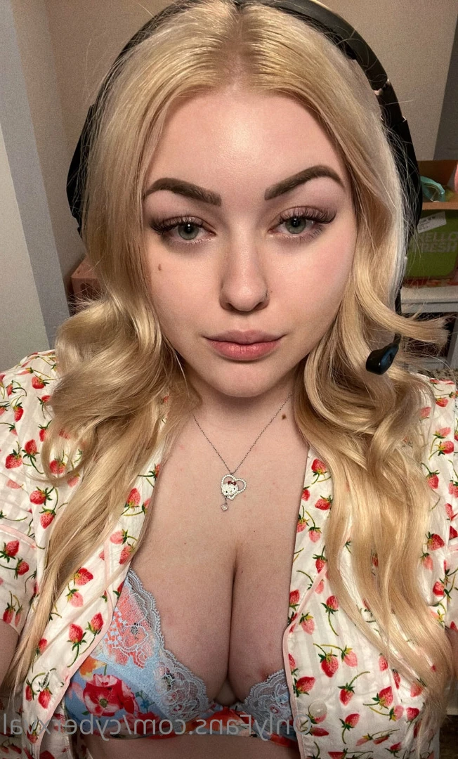 Val ♡ [ cyberxval ] Onlyfans leaked photo 9821953 on Hotleaks.tv