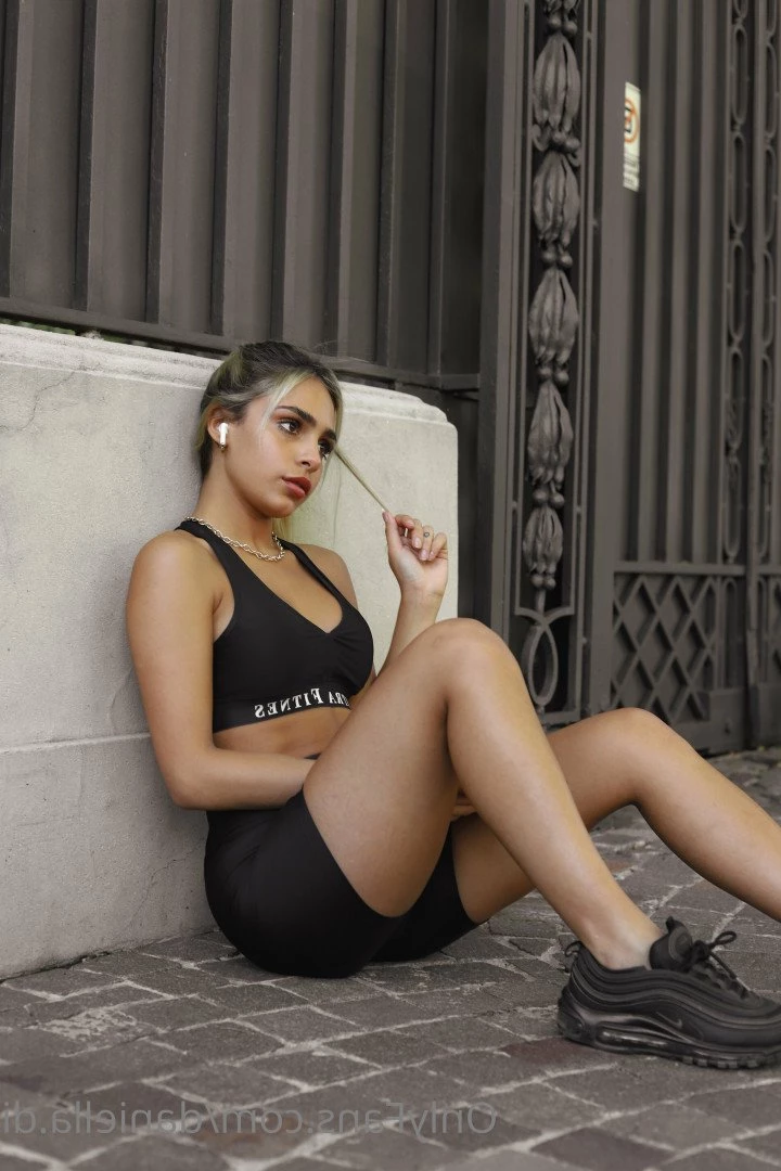 🅳🅰🅽🅸🅴🅻🅻🅰 [ daniella.di ] Onlyfans leaked photo 3618173 on Hotleaks.tv