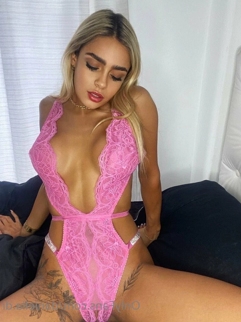 🅳🅰🅽🅸🅴🅻🅻🅰 [ daniella.di ] Onlyfans leaked photo 3619877 on Hotleaks.tv