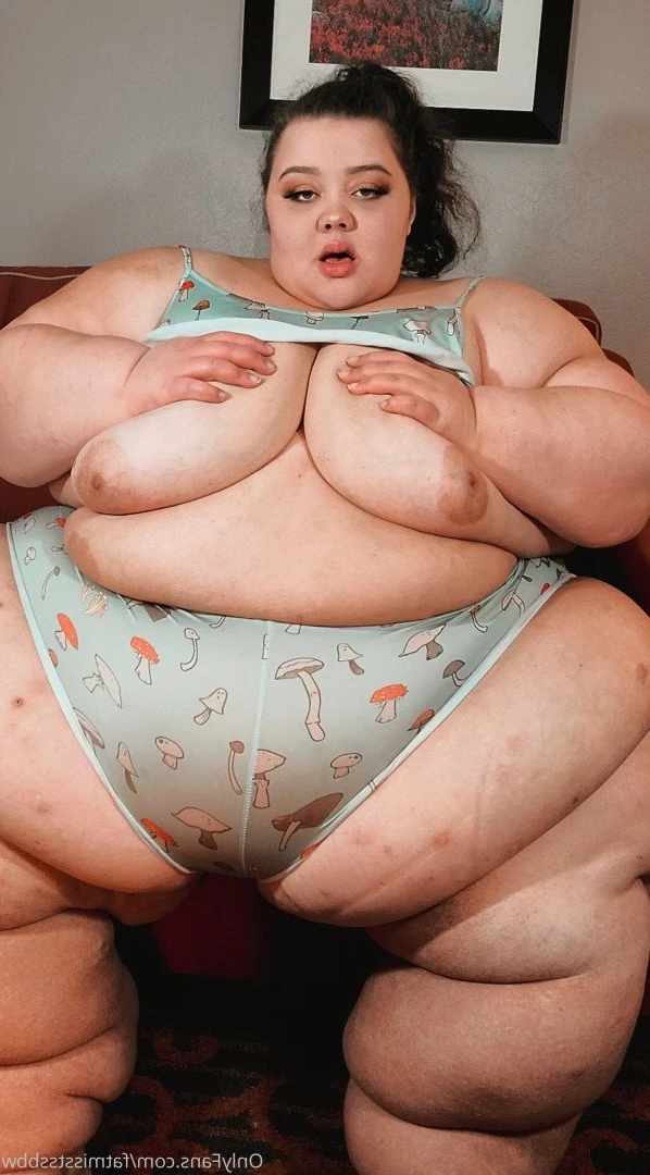 fatmisstssbbw Onlyfans leaked photo 3946045 on Hotleaks.tv