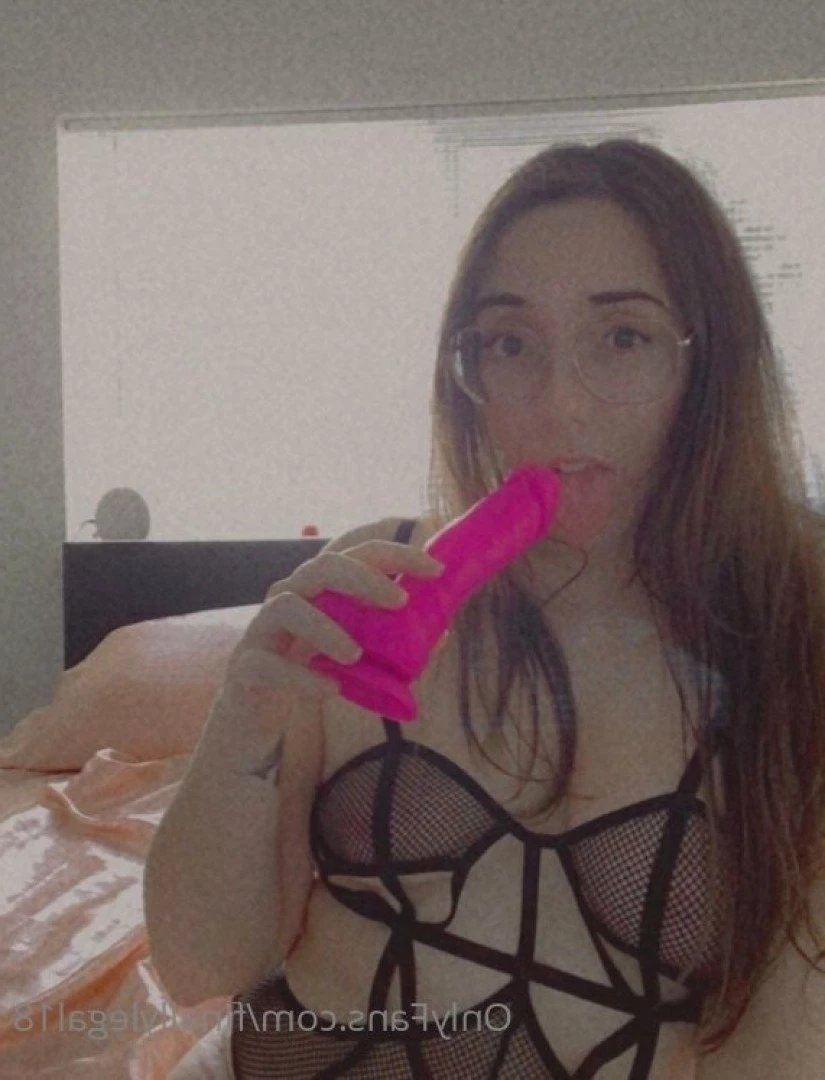 Sydney Wilson [ finallylegal18 ] Onlyfans leaked photo 3600146 on Hotleaks.tv