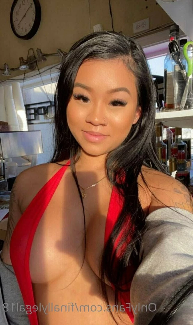 Sydney Wilson [ finallylegal18 ] Onlyfans leaked photo 3602098 on Hotleaks.tv