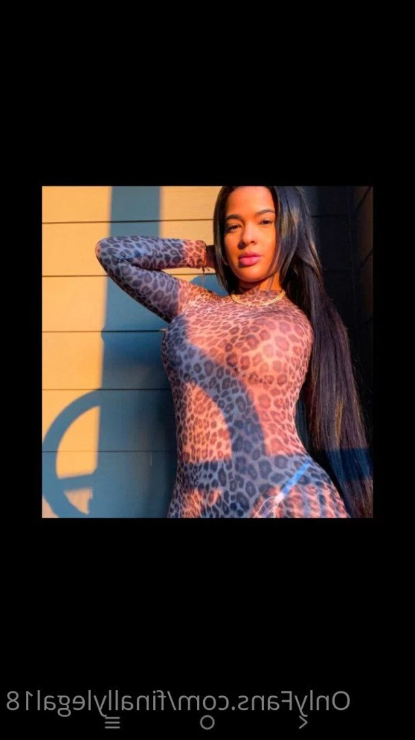 Sydney Wilson [ finallylegal18 ] Onlyfans leaked photo 3607896 on Hotleaks.tv