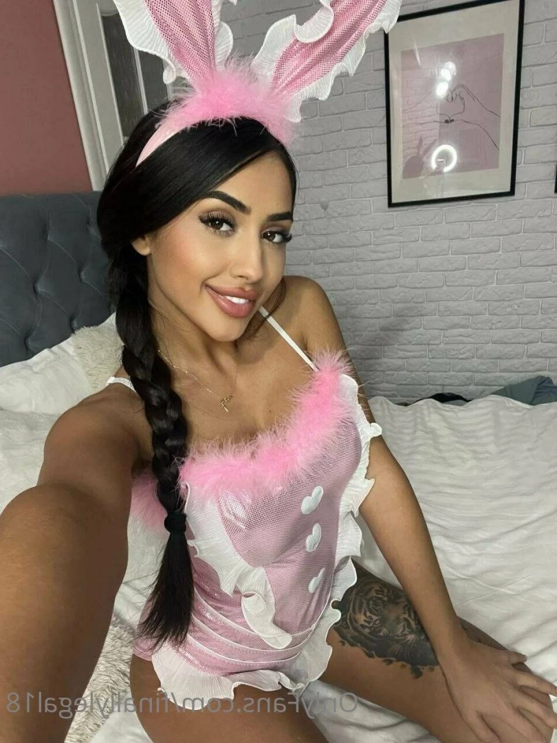 Sydney Wilson [ finallylegal18 ] Onlyfans leaked photo 3614340 on Hotleaks.tv