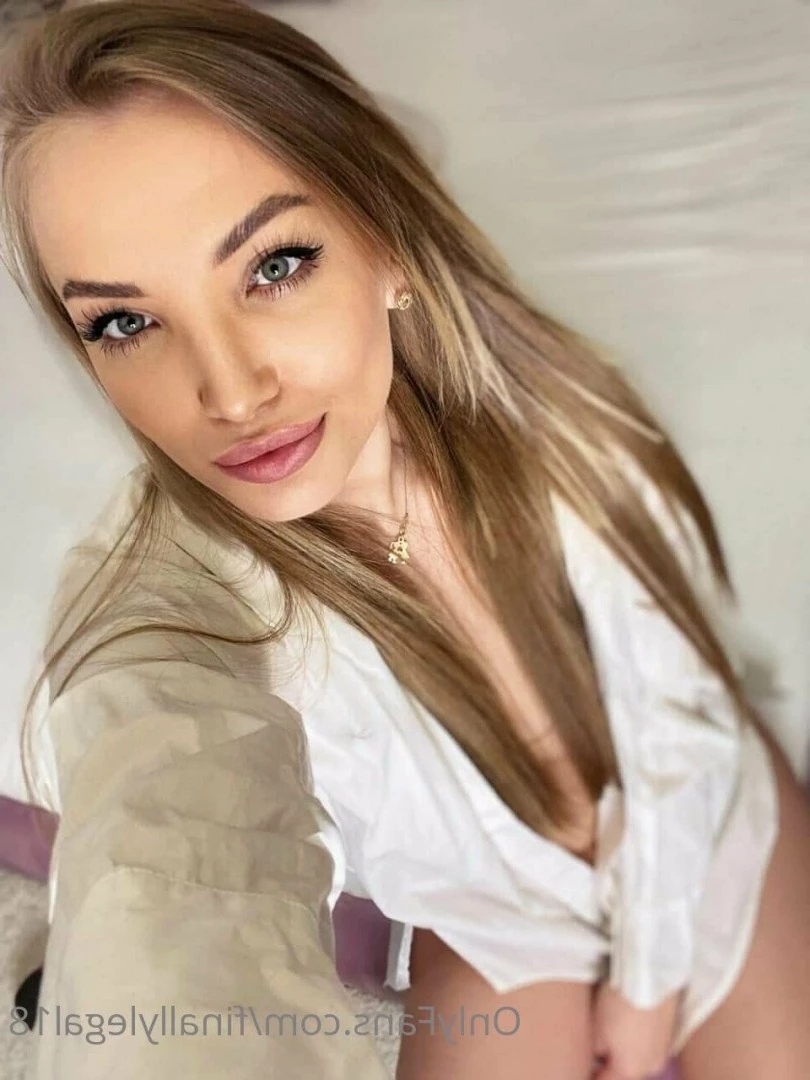 Sydney Wilson [ finallylegal18 ] Onlyfans leaked photo 3617872 on Hotleaks.tv