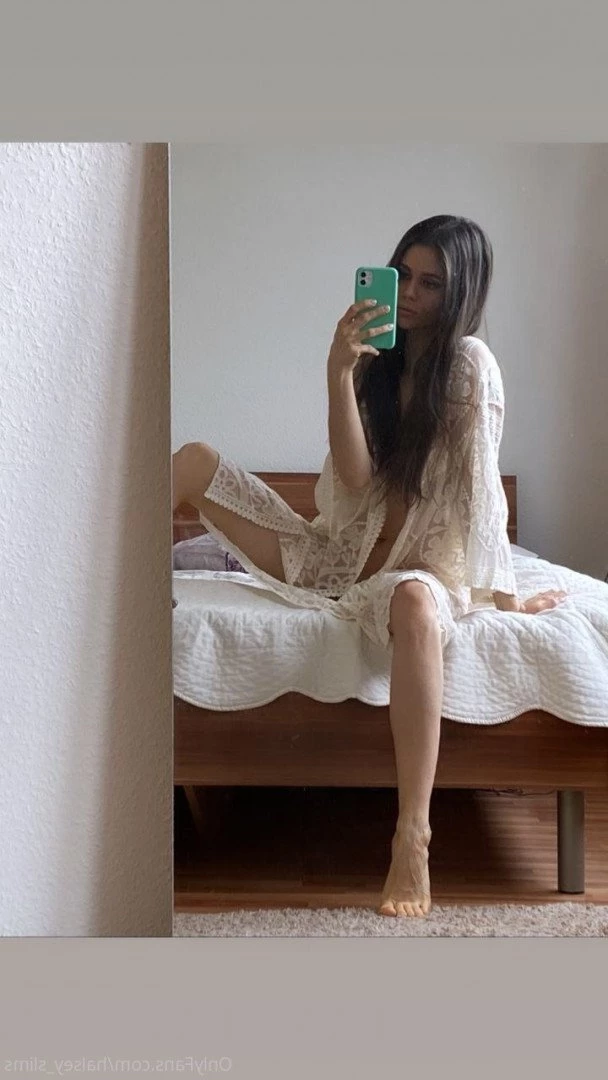 🎀🏆Halsey Slims🏆🎀 [ halseyslims ] Onlyfans leaked photo 2189208 on Hotleaks.tv