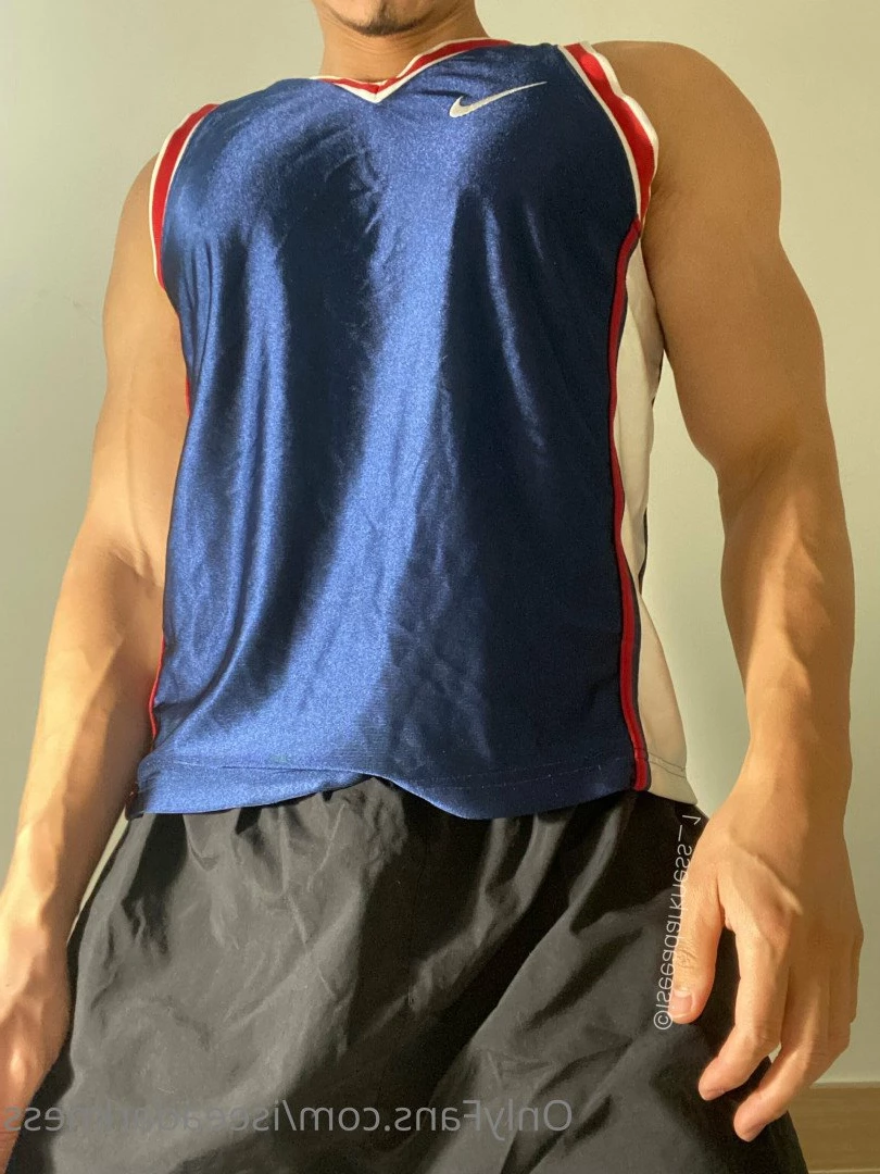 iseeadarkness_1✨ [ iseeadarkness ] Onlyfans leaked photo 2187029 on Hotleaks.tv