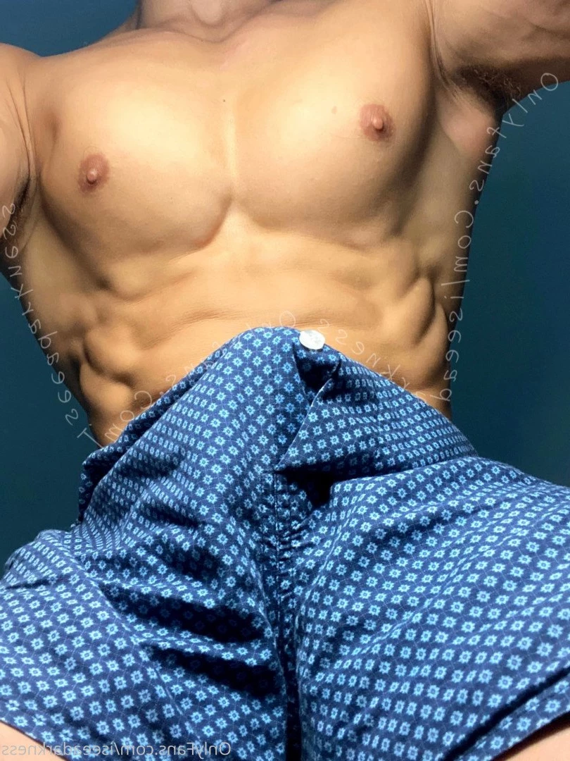 iseeadarkness_1✨ [ iseeadarkness ] Onlyfans leaked photo 2187254 on Hotleaks.tv