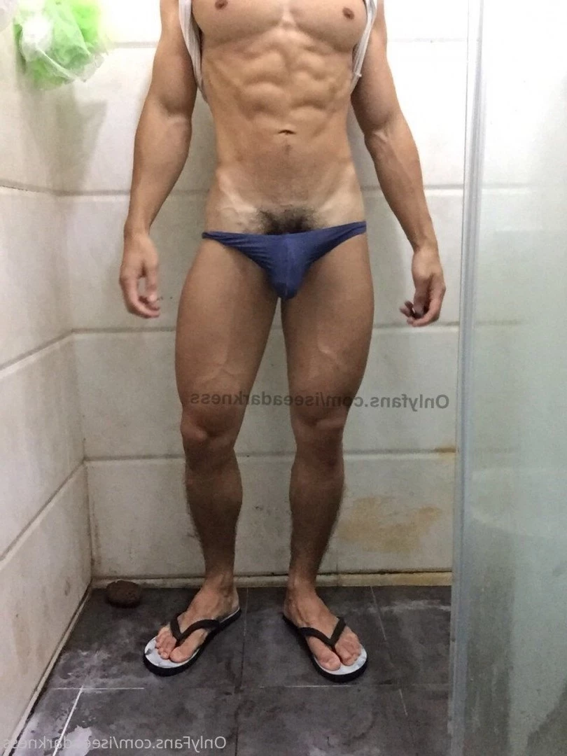 iseeadarkness_1✨ [ iseeadarkness ] Onlyfans leaked photo 3515544 on Hotleaks.tv