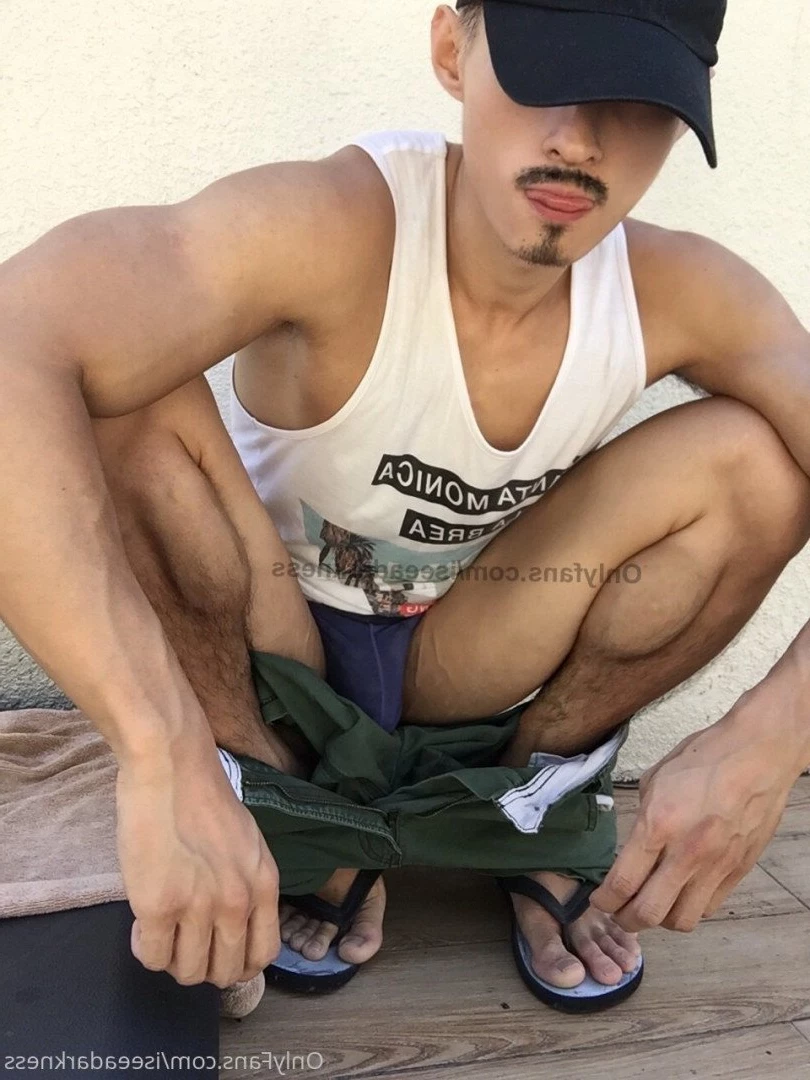 iseeadarkness_1✨ [ iseeadarkness ] Onlyfans leaked photo 3516397 on Hotleaks.tv