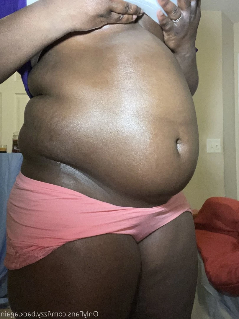 Izzy [ izzy.back.again ] Onlyfans leaked photo 3695369 on Hotleaks.tv
