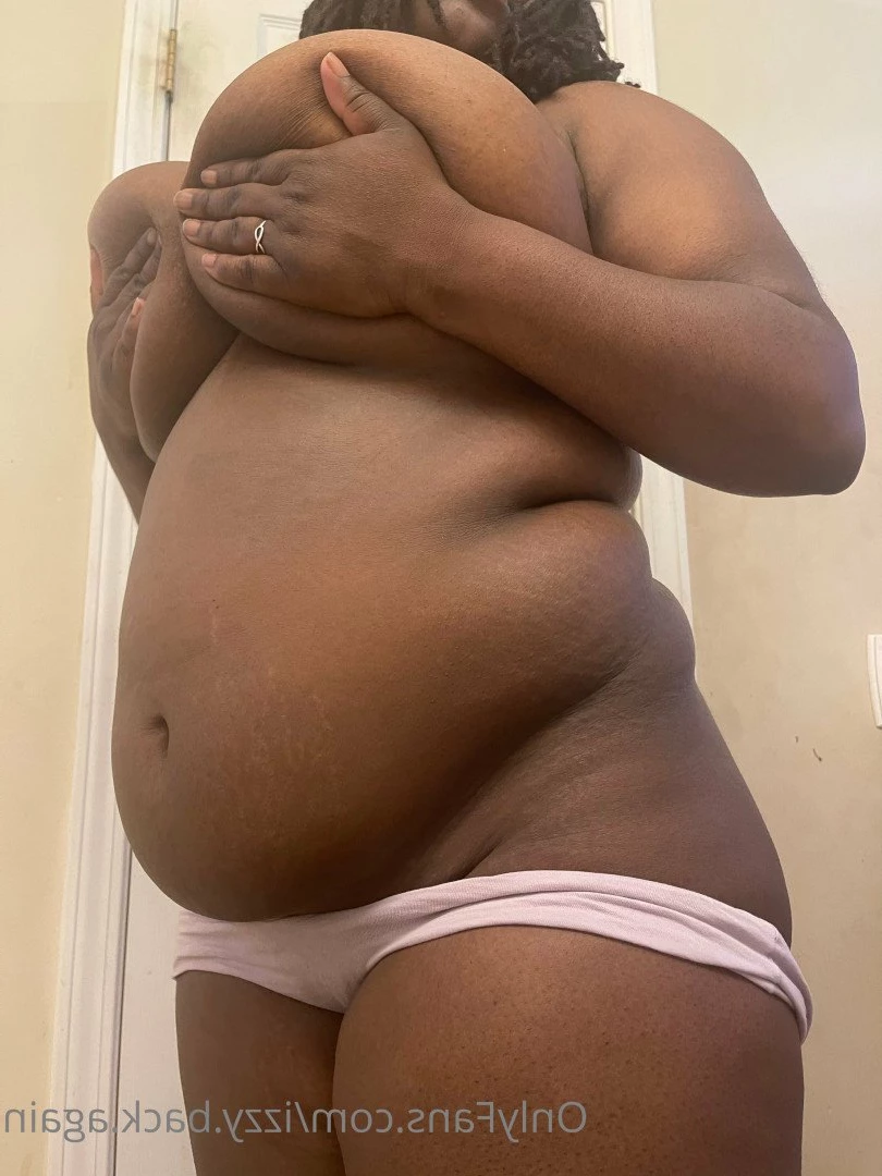 Izzy [ izzy.back.again ] Onlyfans leaked photo 3697869 on Hotleaks.tv