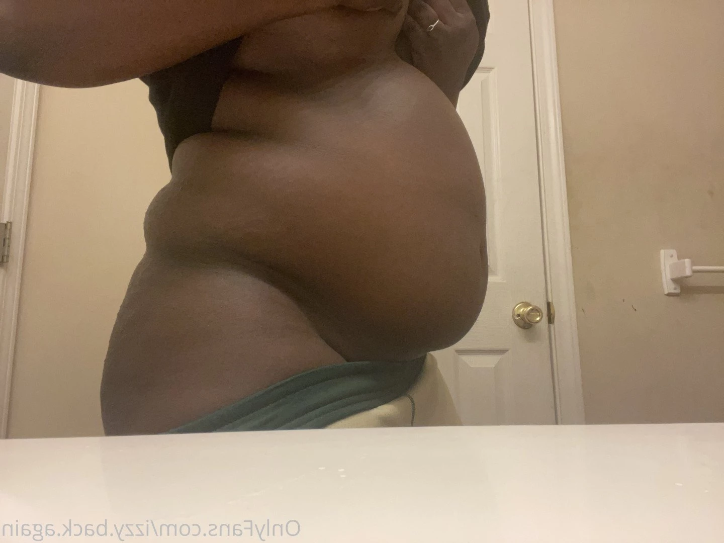 Izzy [ izzy.back.again ] Onlyfans leaked photo 3705440 on Hotleaks.tv