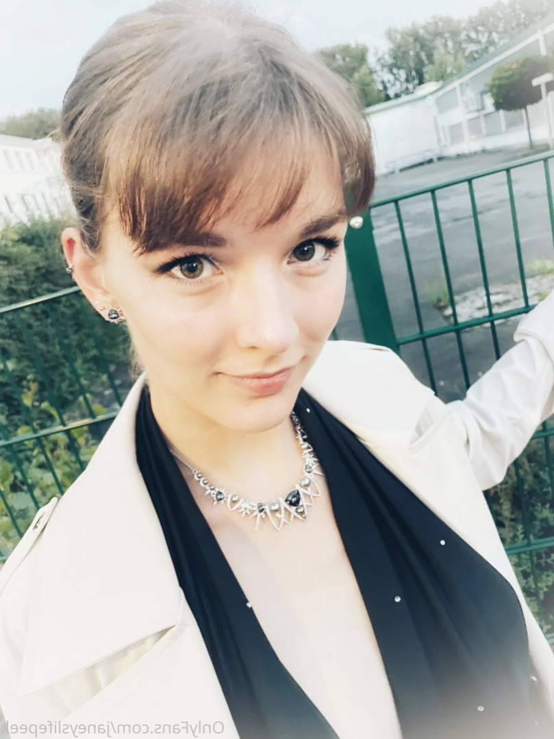 Janey's Life Peek [ janeyslifepeek ] Onlyfans leaked photo 13465176 on Hotleaks.tv