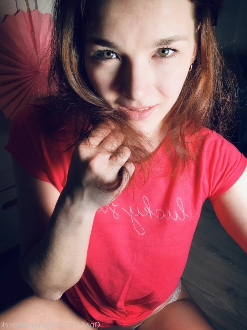 Janey's Life Peek [ janeyslifepeek ] Onlyfans leaked photo 14774639 on Hotleaks.tv