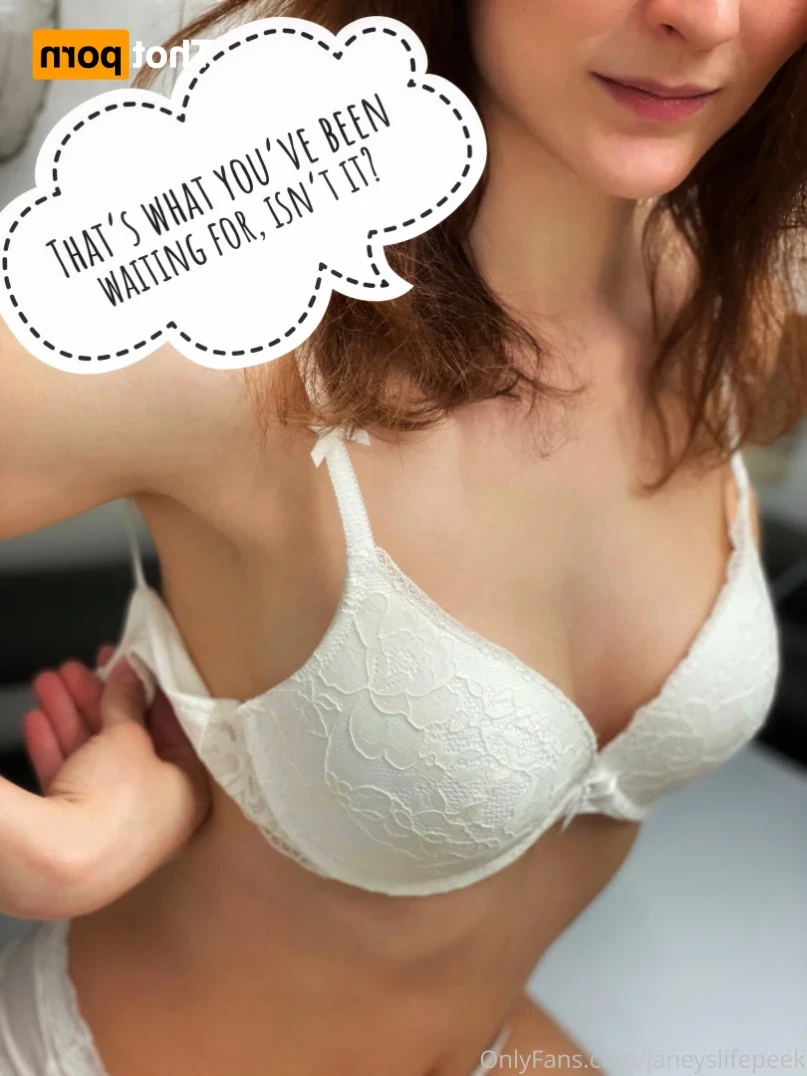 Janey's Life Peek [ janeyslifepeek ] Onlyfans leaked photo 14774654 on Hotleaks.tv