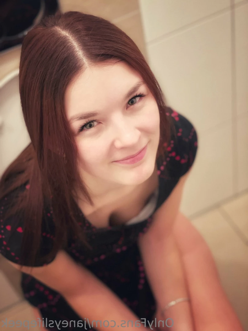 Janey's Life Peek [ janeyslifepeek ] Onlyfans leaked photo 15226929 on Hotleaks.tv