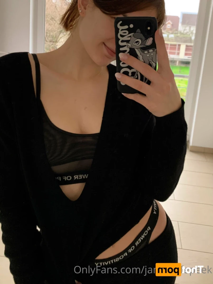 Janey's Life Peek [ janeyslifepeek ] Onlyfans leaked photo 15802762 on Hotleaks.tv