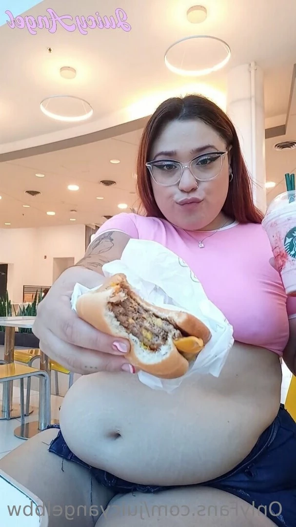 Avril BBW ✨Feederism ✨ 🍑Big ass 🍑 [ juicyangelbbw ] Onlyfans leaked photo 14832431 on Hotleaks.tv