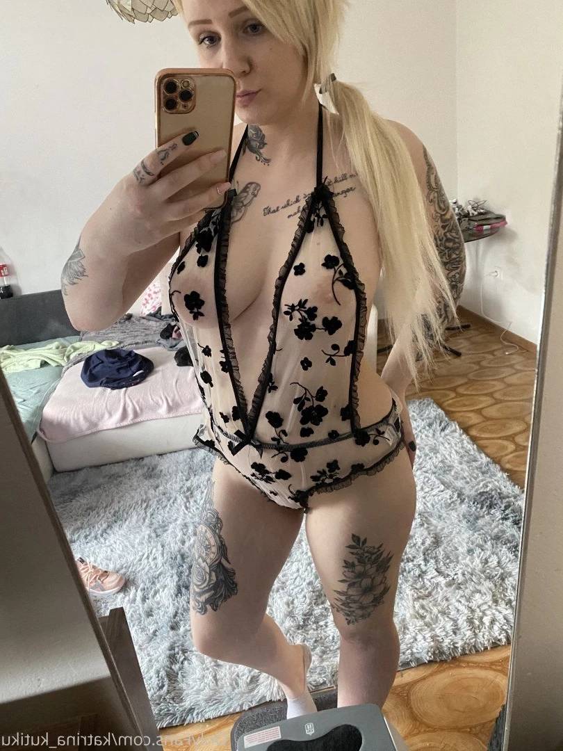 🔞Katrina_🔥_CZE_GIRL💥 [ katrina_kutiku ] Onlyfans leaked photo 3722856 on Hotleaks.tv