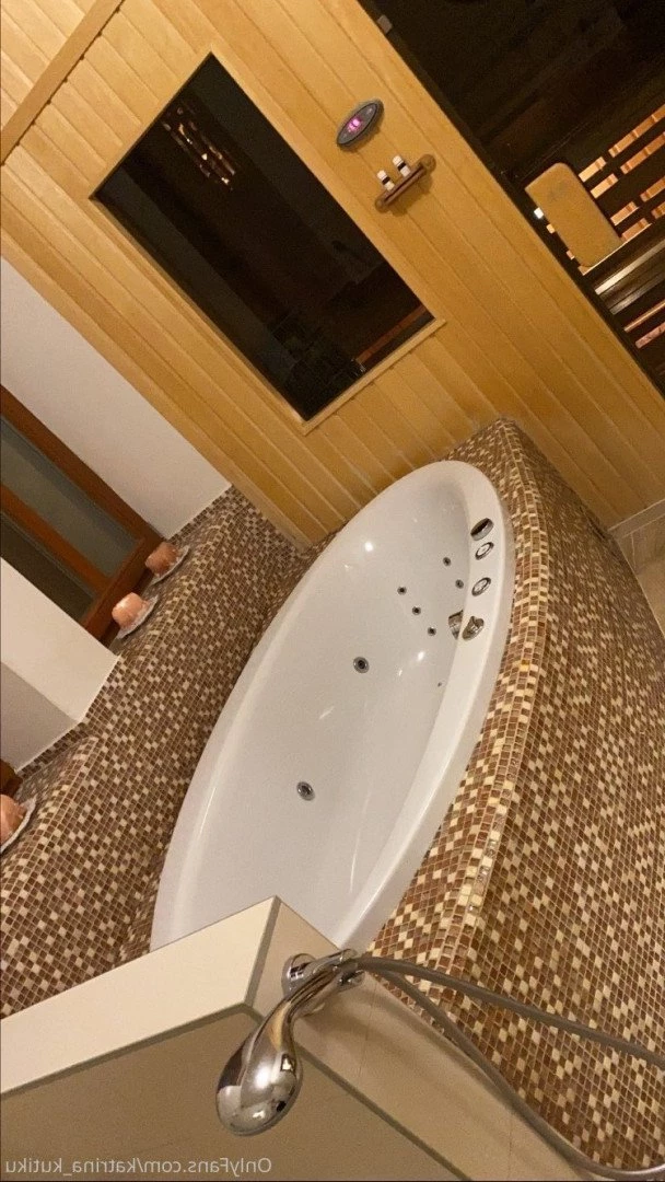 🔞Katrina_🔥_CZE_GIRL💥 [ katrina_kutiku ] Onlyfans leaked photo 3757057 on Hotleaks.tv