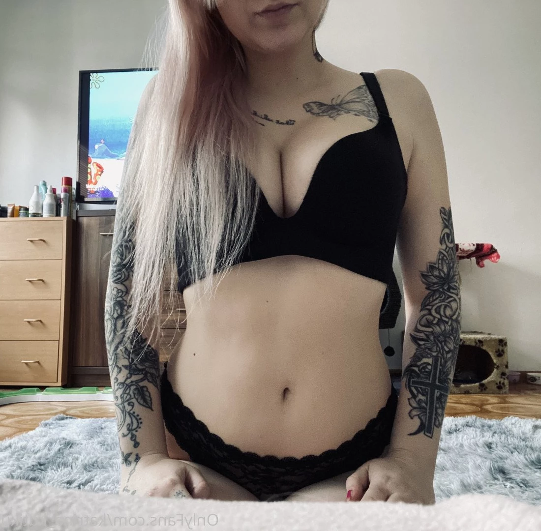 🔞Katrina_🔥_CZE_GIRL💥 [ katrina_kutiku ] Onlyfans leaked photo 3768932 on Hotleaks.tv