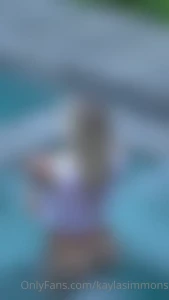 9027886