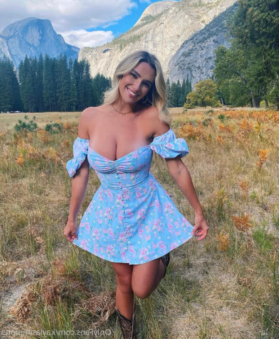 Kayla [ kaylasimmons ] Onlyfans leaked photo 14671292 on Hotleaks.tv