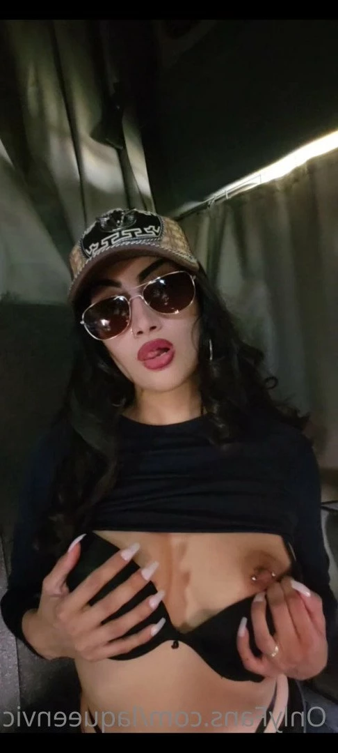 👑𝓛𝓪 𝓡𝓮𝓲𝓷𝓪 𝓥𝓲𝓬𝓽𝓸𝓻𝓲𝓪 [ laqueenvic ] Onlyfans leaked photo 3626884 on Hotleaks.tv