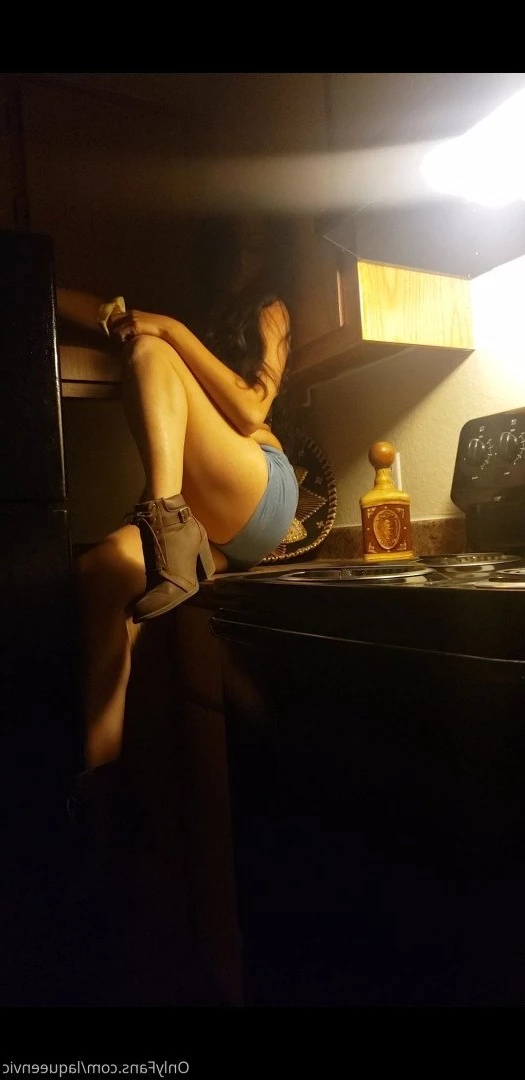 👑𝓛𝓪 𝓡𝓮𝓲𝓷𝓪 𝓥𝓲𝓬𝓽𝓸𝓻𝓲𝓪 [ laqueenvic ] Onlyfans leaked photo 3628203 on Hotleaks.tv