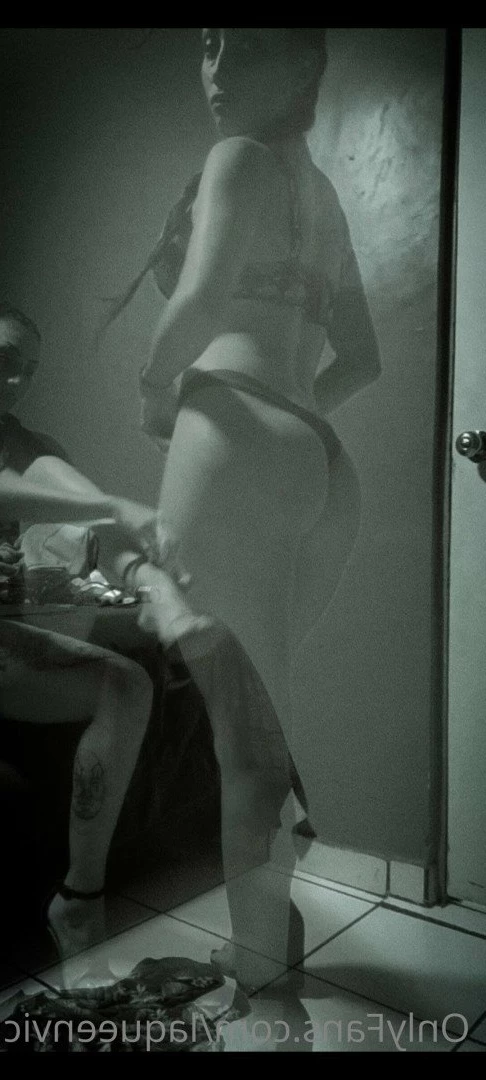 👑𝓛𝓪 𝓡𝓮𝓲𝓷𝓪 𝓥𝓲𝓬𝓽𝓸𝓻𝓲𝓪 [ laqueenvic ] Onlyfans leaked photo 3633981 on Hotleaks.tv