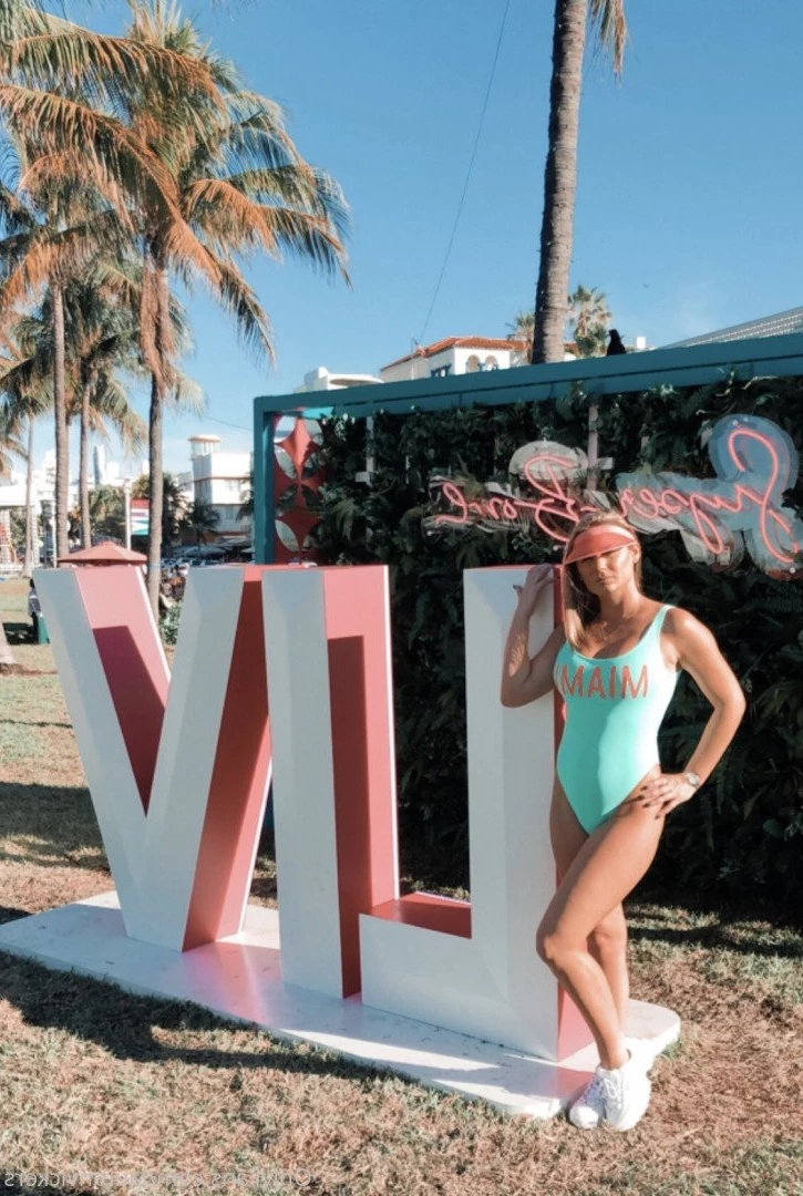 Mommy Lauran Vickers 💕 VIP [ lauranvickers ] Onlyfans leaked photo 2177632 on Hotleaks.tv