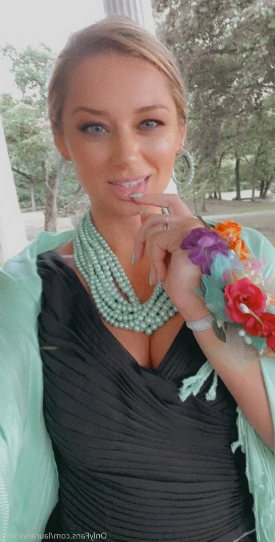 Mommy Lauran Vickers 💕 VIP [ lauranvickers ] Onlyfans leaked photo 2179187 on Hotleaks.tv