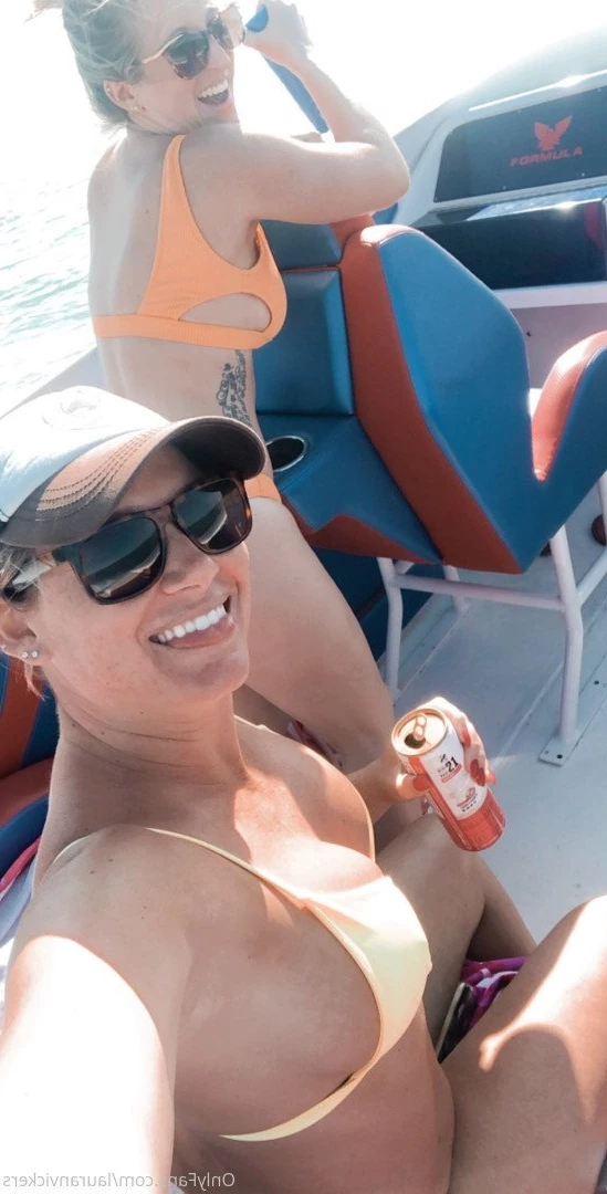 Mommy Lauran Vickers 💕 VIP [ lauranvickers ] Onlyfans leaked photo 2179370 on Hotleaks.tv