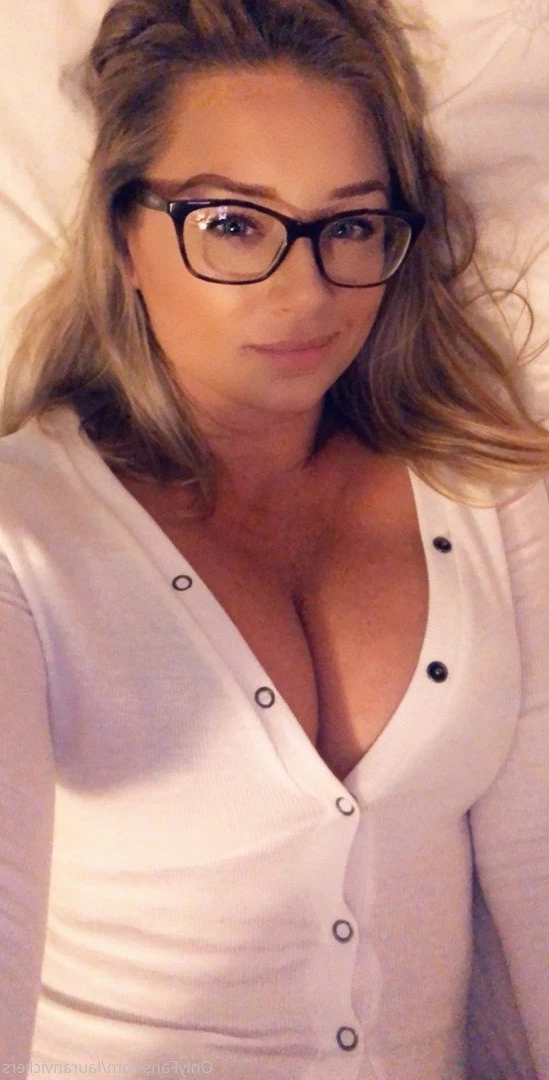 Mommy Lauran Vickers 💕 VIP [ lauranvickers ] Onlyfans leaked photo 2180292 on Hotleaks.tv